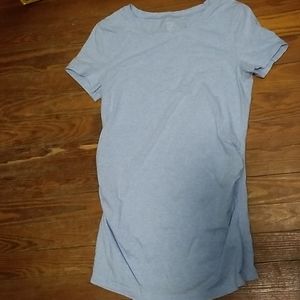 Gap maternity light blue tee size S